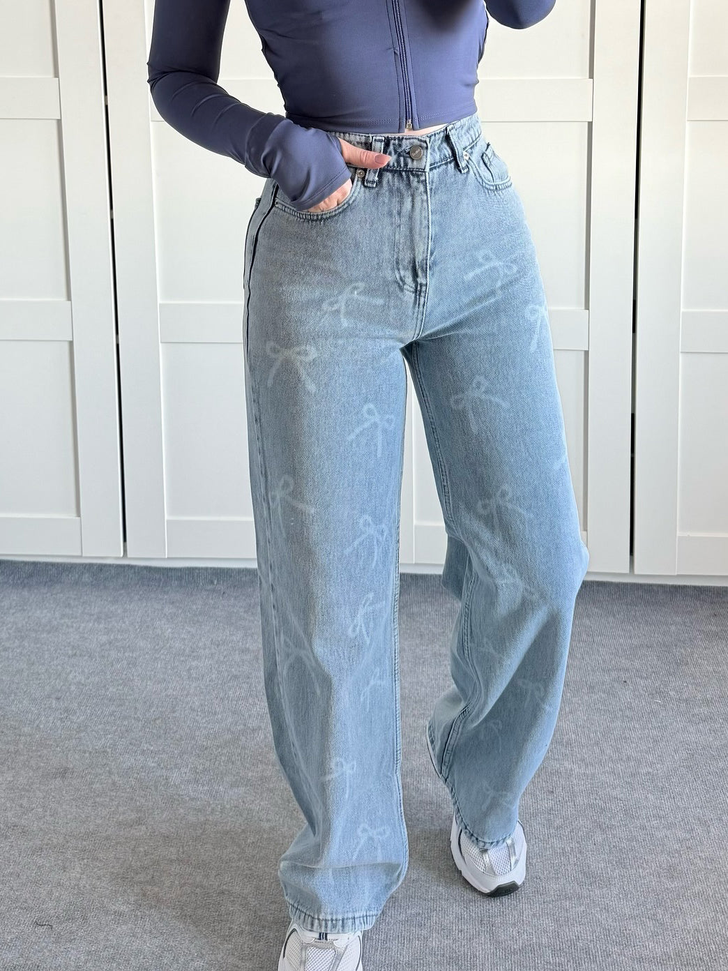 Blue Washed Wide-Leg Bow-Waist Jeans - high-waist bow detail