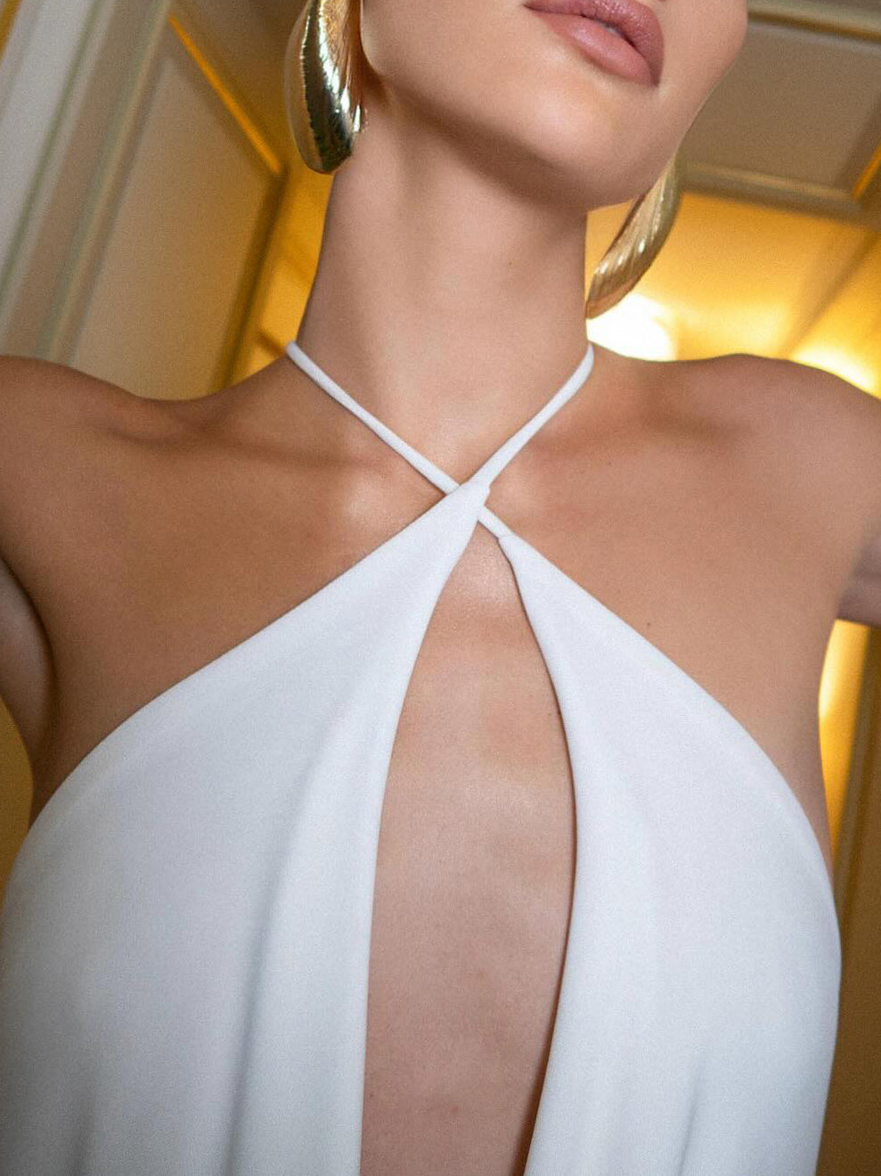 Halterneck Backless Maxi Dress in White - white halterneck close-up