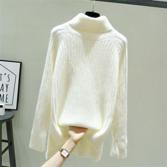 Jumper in Chunky Rib Roll-Neck Knit - white front view