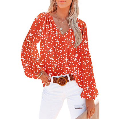 Blouse in Crinkled Floral Chiffon with V-Neck - coral spot print full view