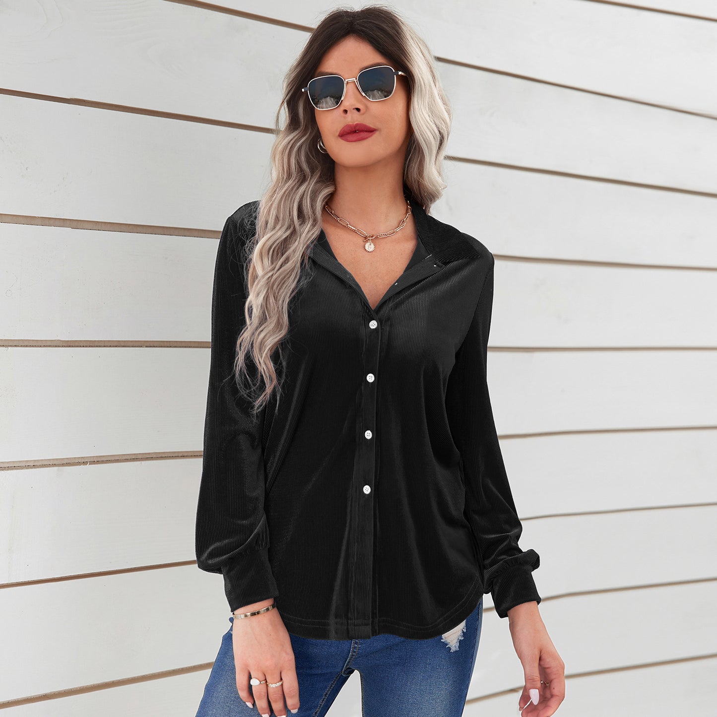 Shirt in Velvet Stripe with Relaxed Longline Fit - black front view