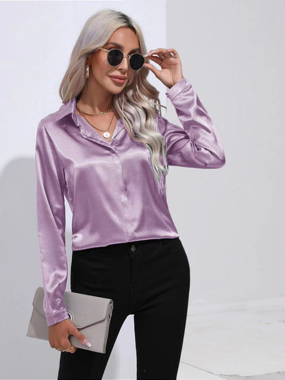 Blouse in Satin with Open Collar and Long Sleeves - light purple front view