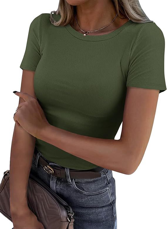 T-Shirt in Sculpting Ribbed Stretch - army green front view