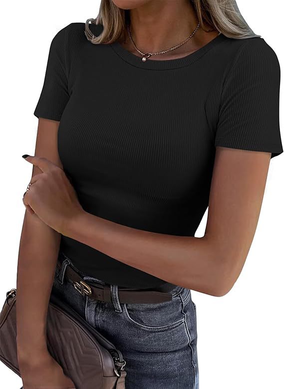 T-Shirt in Sculpting Ribbed Stretch - black front view