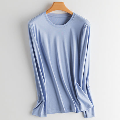 T-Shirt in Soft Drape Jersey with Long Sleeves - blue round neck front view