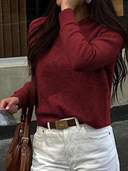 Jumper in Soft-Touch Fine Knit with Crew Neck - wine red side angle