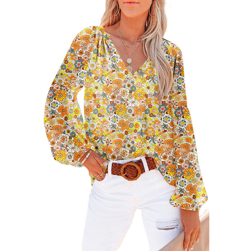 Blouse in Crinkled Floral Chiffon with V-Neck - ochre floral full view