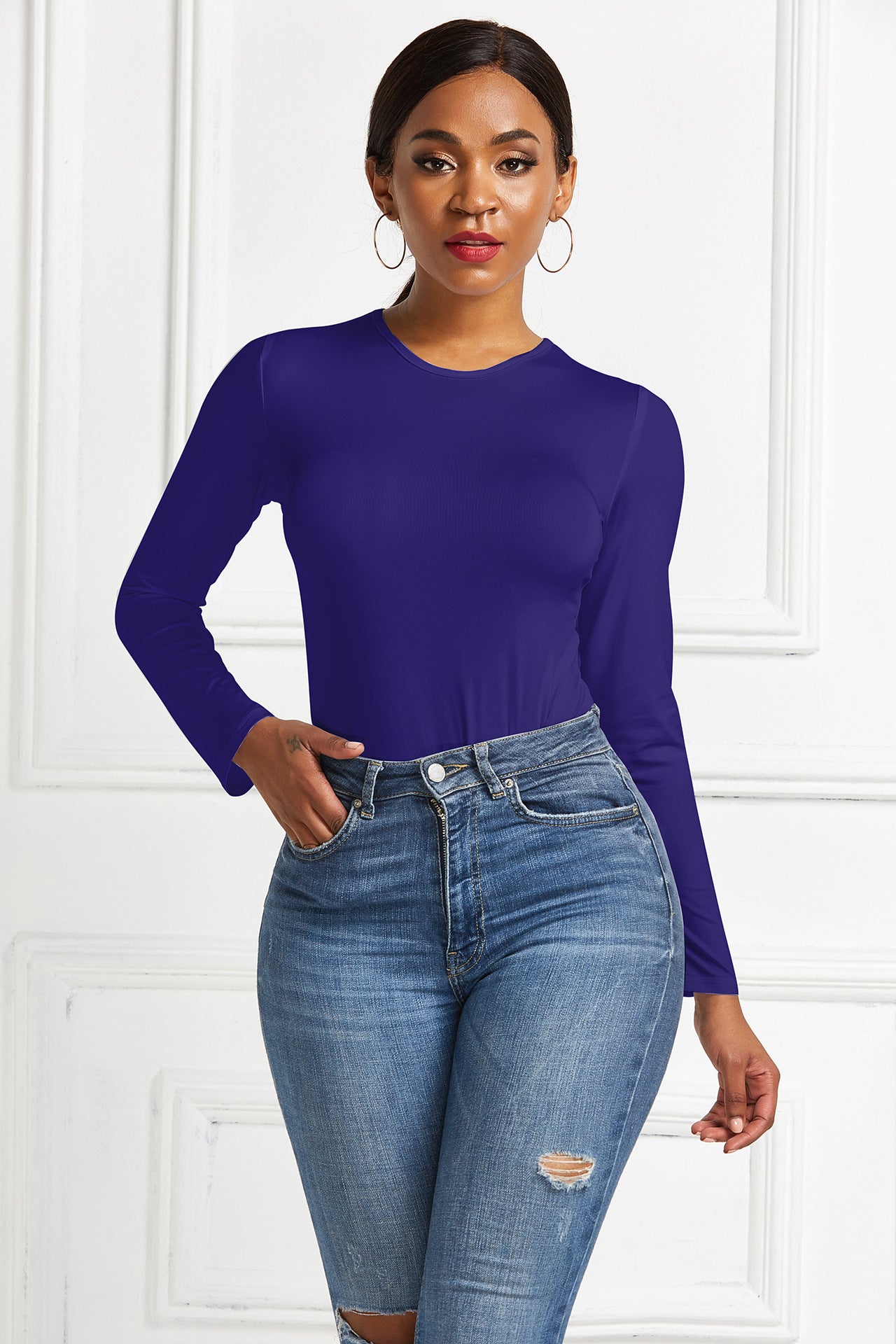 Bodysuit with Long Sleeves and Crew Neck - dark blue styled with jeans