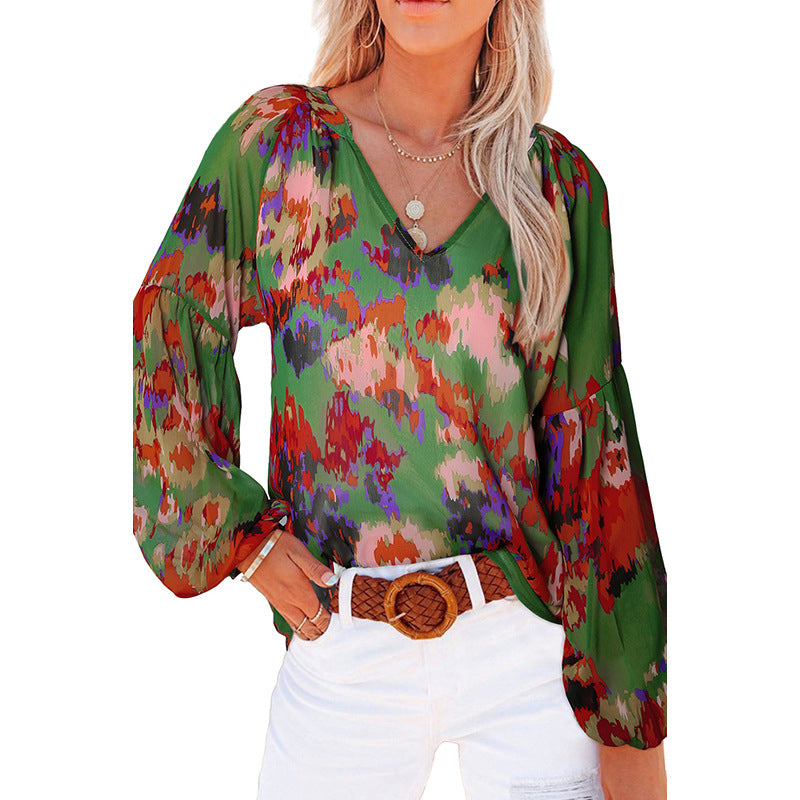 Blouse in Crinkled Floral Chiffon with V-Neck - green abstract print full view